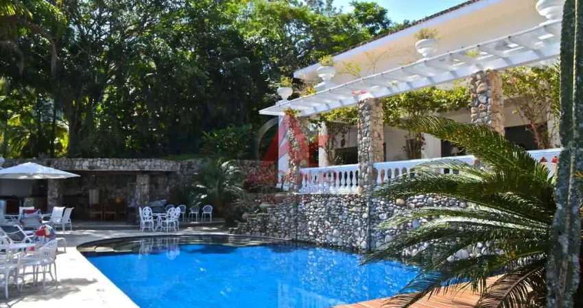 Casa com 6 quartos à venda no Domingas Dias, Ubatuba 