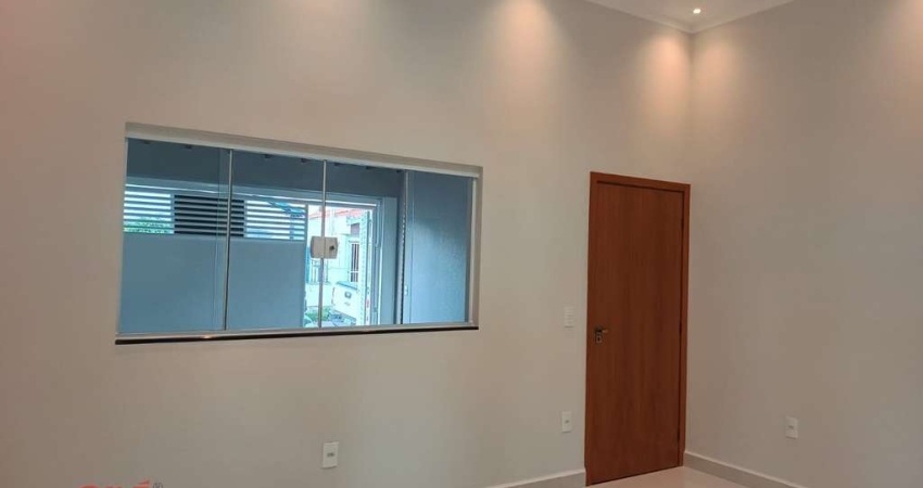 CASA  A VENDA VILA FURLAN - 3 DORMITÓRIOS COM SUÍTE