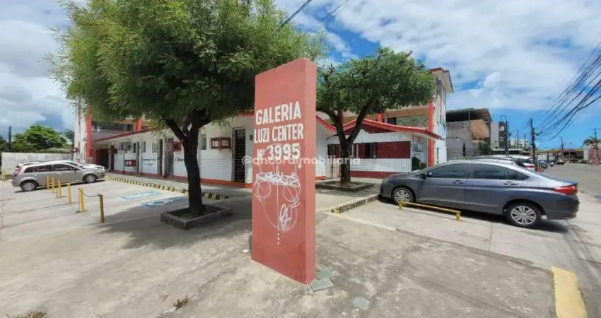 Sala comercial para alugar na Avenida Governador Carlos de Lima Cavalcante, Casa Caiada, Olinda