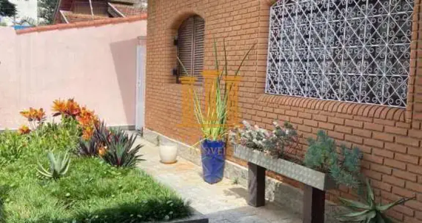 Casa 3 Dorm com 2 suítes Piscina e edícula no Jardim Das Nações em Taubaté - CA825