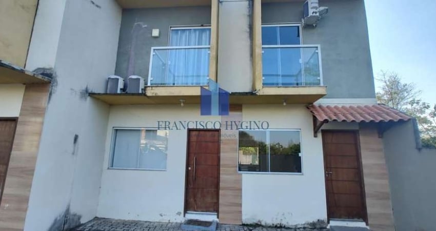 Casa para Venda em Pinheiral, Varjão, 2 dormitórios, 2 banheiros, 1 vaga