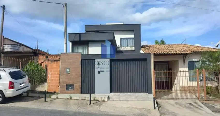 Casa para Venda em Volta Redonda, Roma, 1 dormitório, 1 banheiro, 2 vagas