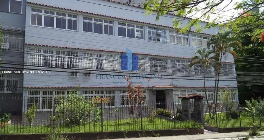 Apartamento para Venda em Volta Redonda, Laranjal, 3 dormitórios, 1 suíte, 3 banheiros, 1 vaga