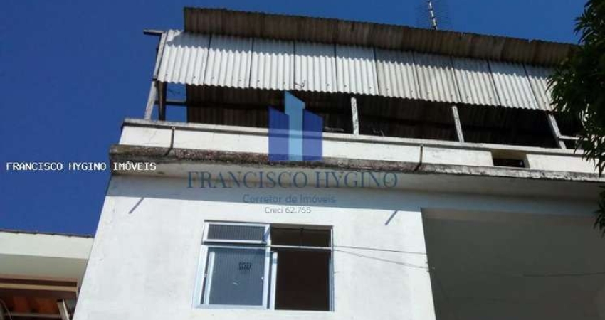 Casa com 2 quartos à venda na Rua Araraquara, São Cristóvão, Volta Redonda