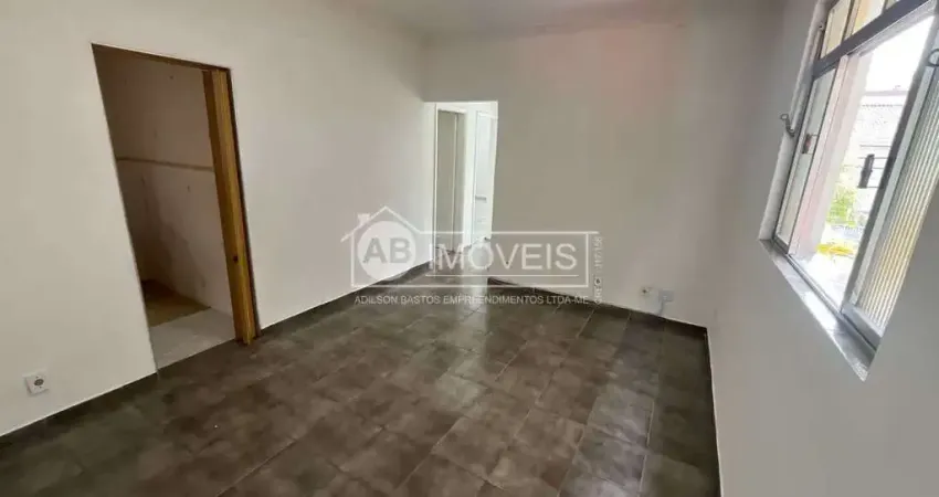 Apartamento com 3 quartos, Marapé, Santos - R$ 395 mil, Cod: 5068