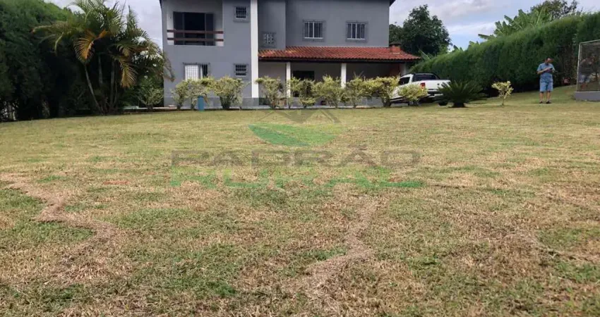 Chácara para Venda em Mairinque, 3 dormitórios, 1 suíte, 3 banheiros, 10 vagas