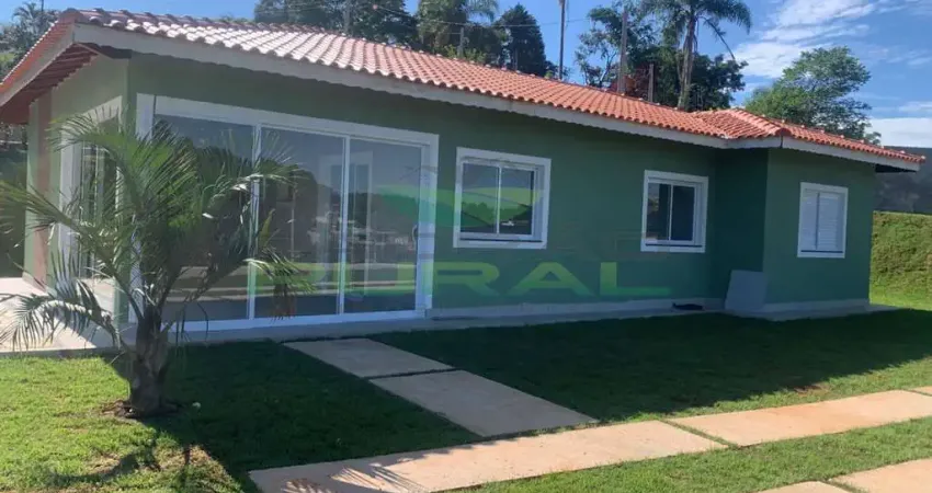 Chácara para Venda em Mairinque, 3 dormitórios, 1 suíte, 1 banheiro, 5 vagas