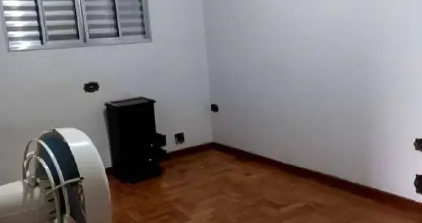 EXCELENTE CASA COM MAGNIFICO TERRENO NA VILA MARIANA