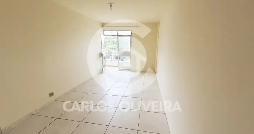 Amplo Apartamento de 2 quartos com Dependência 70m² Bairro Piedade RJ