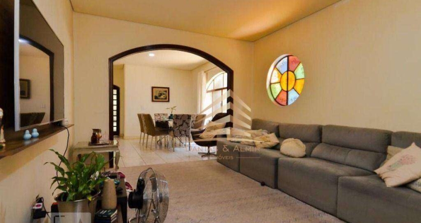 Casa à venda, 250 m² por R$ 1.850.000,00 - Vila Augusta - Guarulhos/SP