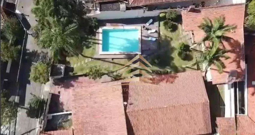 Casa com 3 dormitórios à venda, 534 m² por R$ 2.490.000,00 - Tremembé - São Paulo/SP