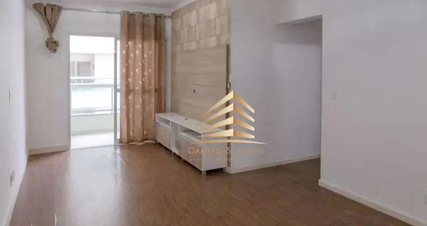 À venda excelente apartamento de 80m² no condomínio Monte Verde, com 3 dormitórios 1 sendo suíte, próximo do centro de Guarulhos, com lazer