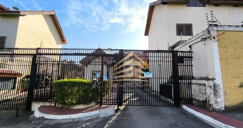 Sobrado com 4 dormitórios sendo 2 suítes, 2 vagas, corredor lateral, à venda, 190 m² por R$ 670.000 - Vila Rosália - Guarulhos/SP