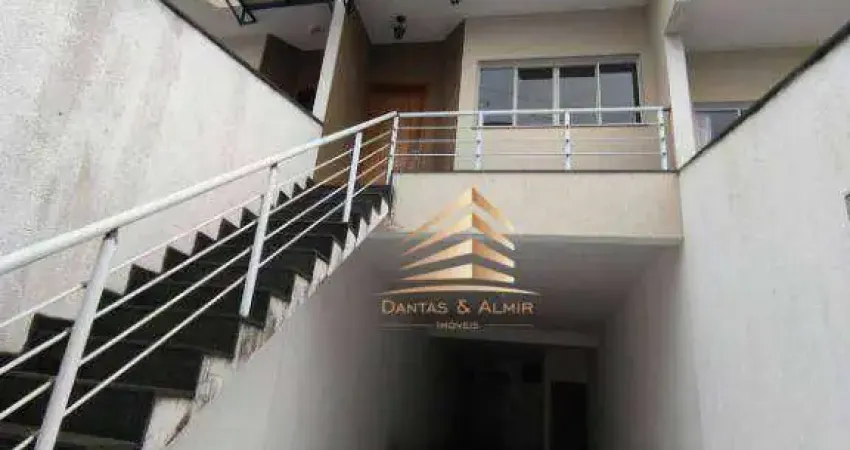 Sobrado 300m² para venda com 3 dormitórios sendo 3 suítes, 6 vagas, por R$ 900.000 - Vila Granada - São Paulo/SP