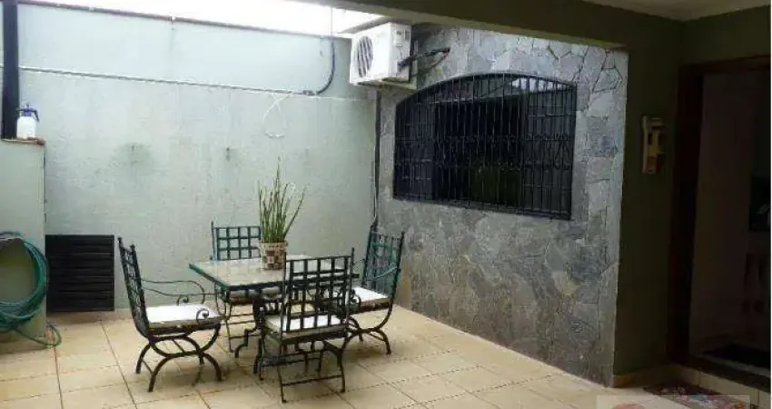 Casa com 3 dormitórios à venda, 175 m² por R$ 400.000,00 - Vila Monte Alegre - Ribeirão Preto/SP