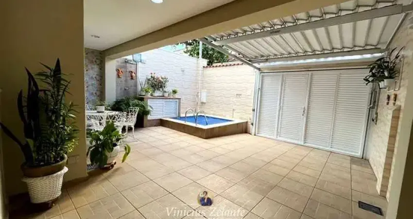 Imperdível: casa à venda em santos-sp, no boqueirão, com 3 quartos, 3 suítes, 2 salas, 5 banheiros, 2 vagas e 155m²!