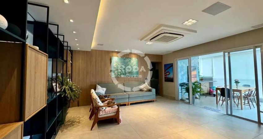 Apartamento de Luxo no Marapé: 3 Quartos, 1 Suite, 3 Salas, 4 Banheiros, 2 Vagas de Garagem, 150m² - Santos-SP