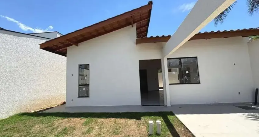 Casa com 2 quartos à venda na Avenida Dom Henrique II, 678, Brandalize, Itapoá