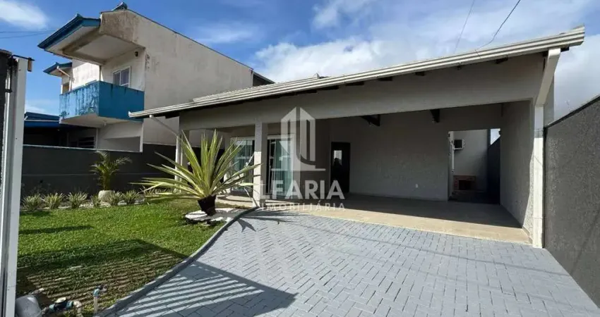 Casa com 2 quartos à venda na Avenida Dom Henrique II, 45, Brasília, Itapoá