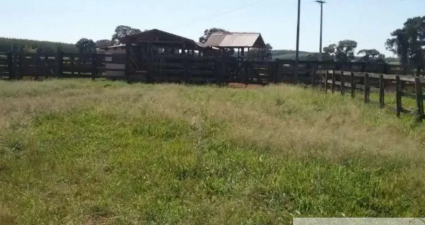 Fazenda à venda na Praça Padre Tavares, Centro, Avaré