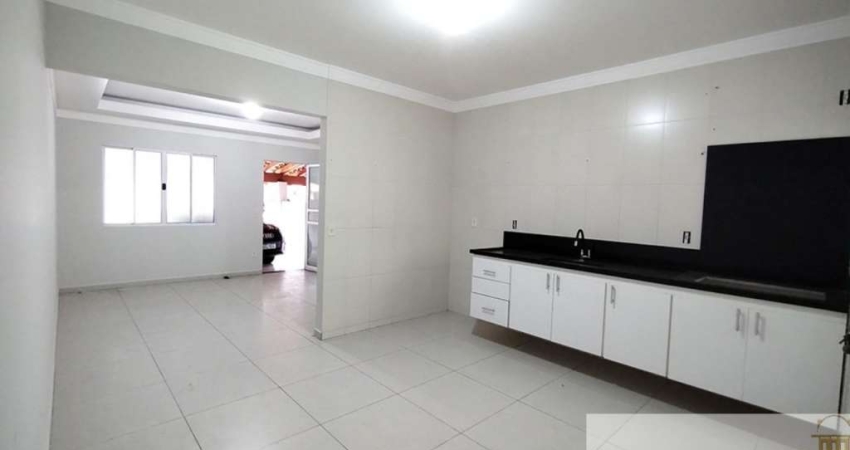 Casa em Condomínio em Salto SP no Cond Rio das Pedras com 3 dormitórios, sendo 1 suíte. Cond. c/ Piscina e Salão de Festas - Residencial Santo Stefano