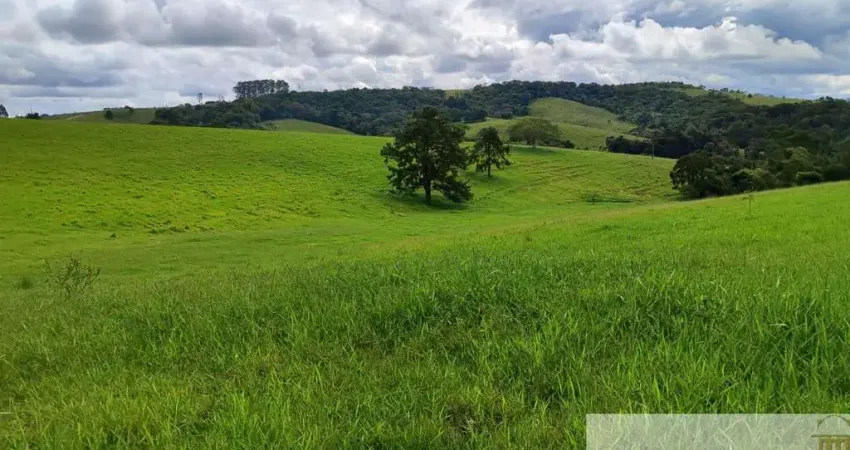 Fazenda à venda na Rua Campos Salles, 5, Centro, Itapetininga