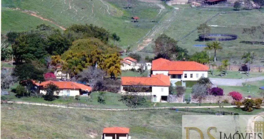FAZENDA HISTÓRICA À VENDA NO CENTRO DE CACHOEIRA PAULISTA-SP: 380 ALQUEIRES DE EXCELÊNCIA NO VALE DO PARAÍBA!