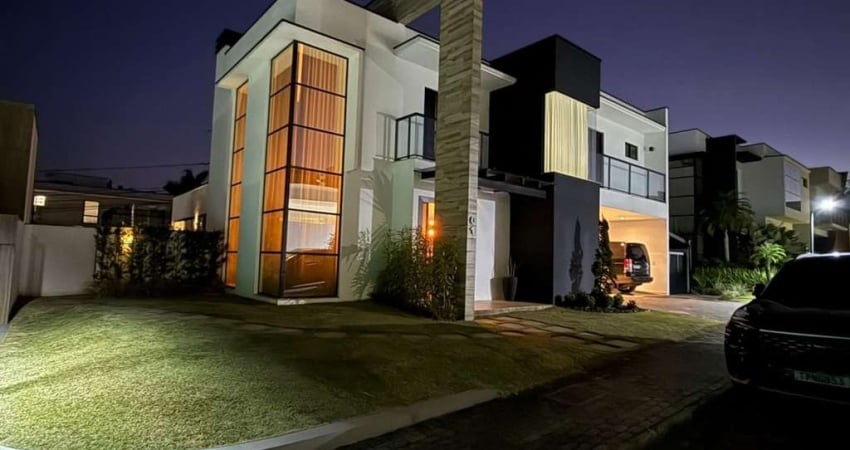 Casa em Condomínio para Venda em Joinville, Gloria, 3 dormitórios, 1 suíte, 3 banheiros, 4 vagas