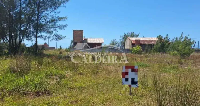 Excelente terreno a venda no bairro tiaraju, em tramandai, a apenas 2 quadras do mar!!