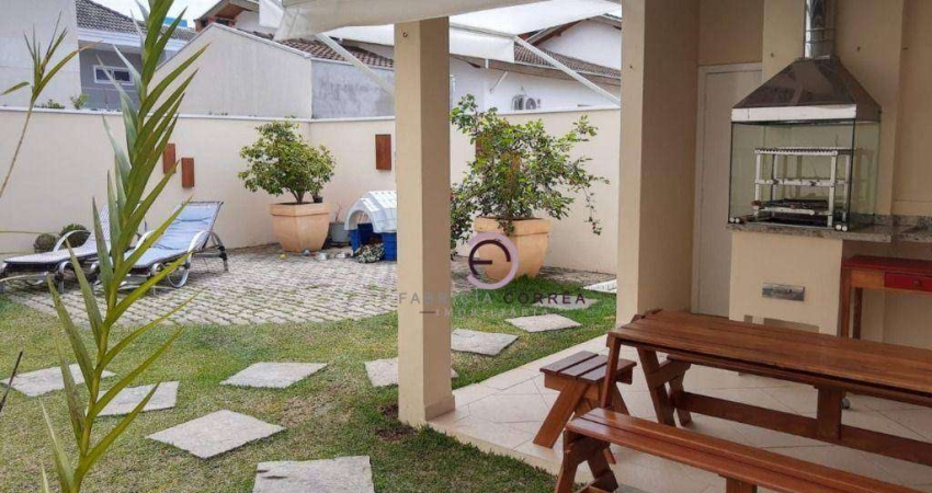 Sobrado com 3 dormitórios à venda, 237 m² por R$ 1.250.000,00 - Campos Do Conde II - Tremembé/SP