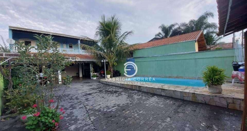 Sobrado com 3 dormitórios à venda, 250 m² por R$ 480.000,00 - Residencial Bardan - Taubaté/SP