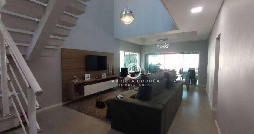 Sobrado com 3 dormitórios à venda, 210 m² por R$ 1.250.000,00 - Residencial Jatobá - Tremembé/SP