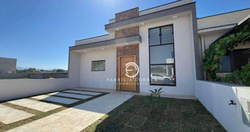 Casa com 3 dormitórios à venda, 100 m² por R$ 585.000,00 - Residencial Charles Schneider - Taubaté/SP