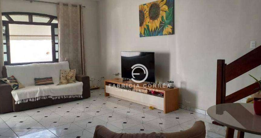 Sobrado com 4 dormitórios à venda, 220 m² por R$ 900.000 - Campos Elíseos - Taubaté/SP