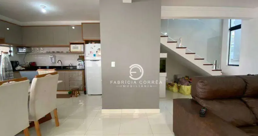 Sobrado com 3 dormitórios à venda por R$ 720.000,00 - Condomínio Recanto Tropical - Taubaté/SP