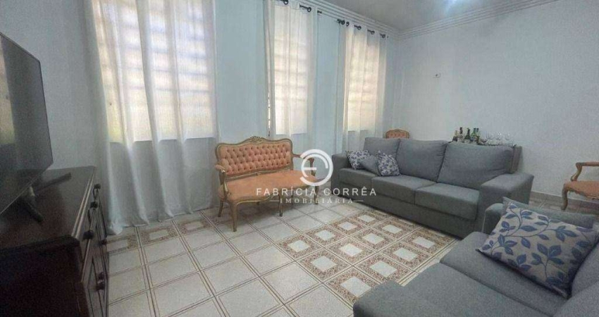 Sobrado com 4 dormitórios, 290 m² - venda por R$ 750.000,00 ou aluguel por R$ 4.013,00/mês - Vila São Geraldo - Taubaté/SP