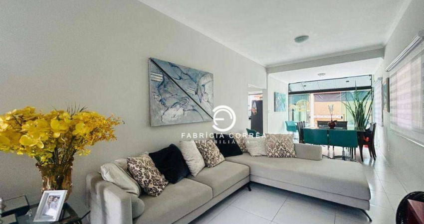 Sobrado com 3 dormitórios à venda, 176 m² por R$ 1.484.000,00 - Vila Jaboticabeira - Taubaté/SP