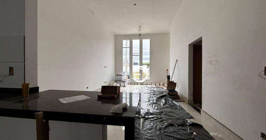 Casa Térrea com Área Gourmet, Piscina Aquecida e 3 Dormitórios – 176m² Construídos