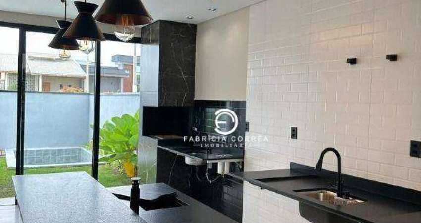 Casa Moderna com Piscina Aquecida, Área Gourmet e Suíte com Closet