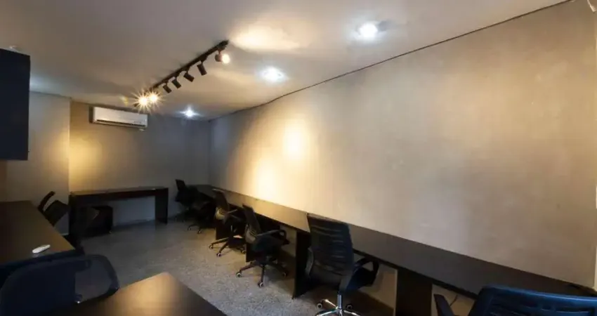 Casa comercial para alugar na Rua Andréa Paulinetti, Jardim das Acacias, São Paulo