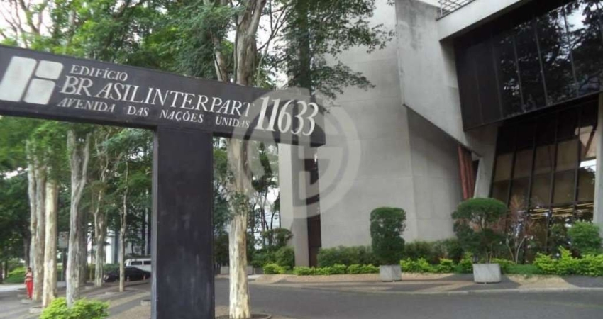 Casa comercial para alugar na Avenida das Nações Unidas, Itaim Bibi, São Paulo