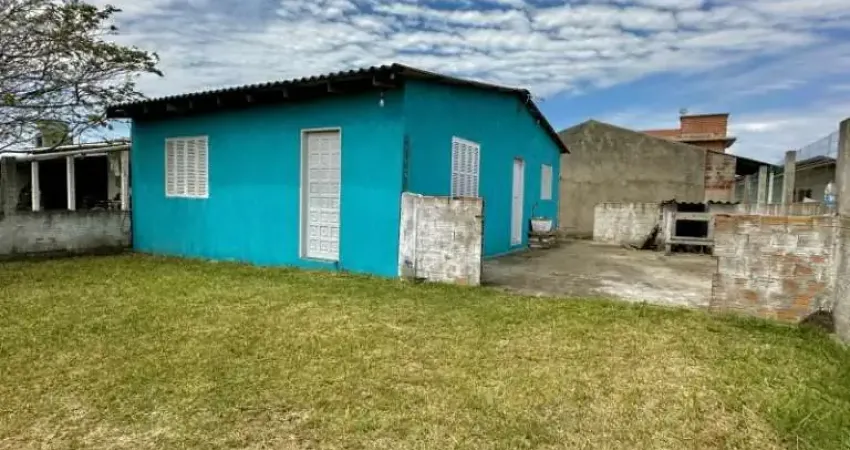 CMN12 Oportunidade em Avenida na praia de Mariluz