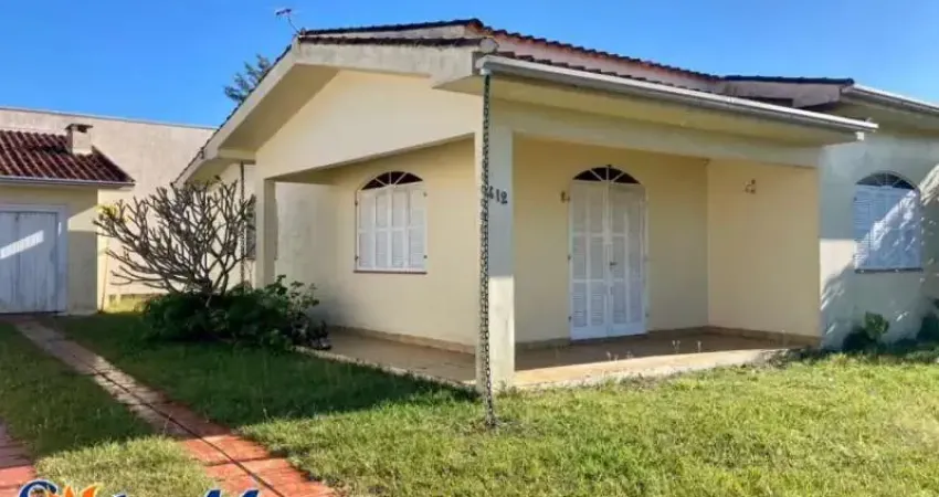 C203 Casa  com 3 dormitórios em Mariluz/Imbé