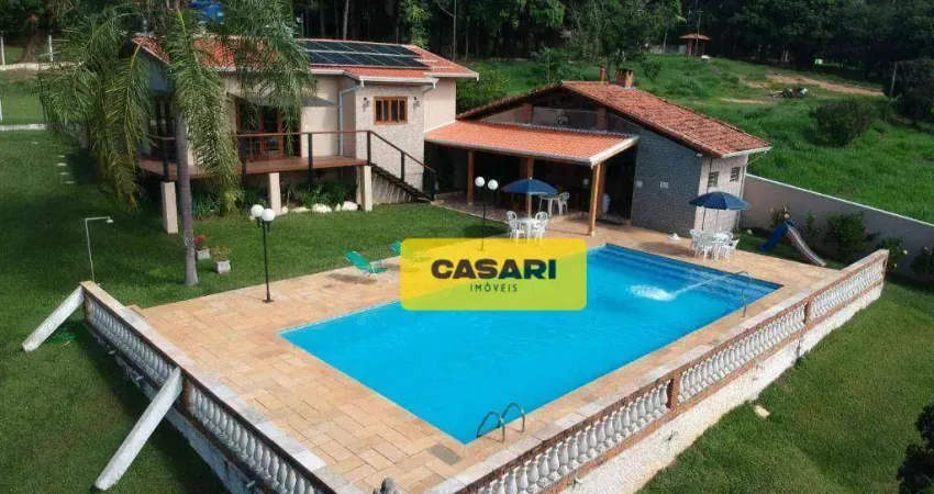 Chácara com 3 dormitórios à venda, 2220 m² por R$ 1.100.000,00 - Jardim Valparaíso - Boituva/SP