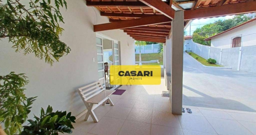 Chácara com 3 dormitórios à venda, 1600 m² por R$ 1.010.000,00 - Jardim Flamboyant III - Boituva/SP