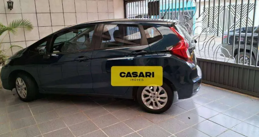 Casa com 3 dormitórios à venda, 162 m² por R$ 599.000,00 - Vila Scarpelli - Santo André/SP