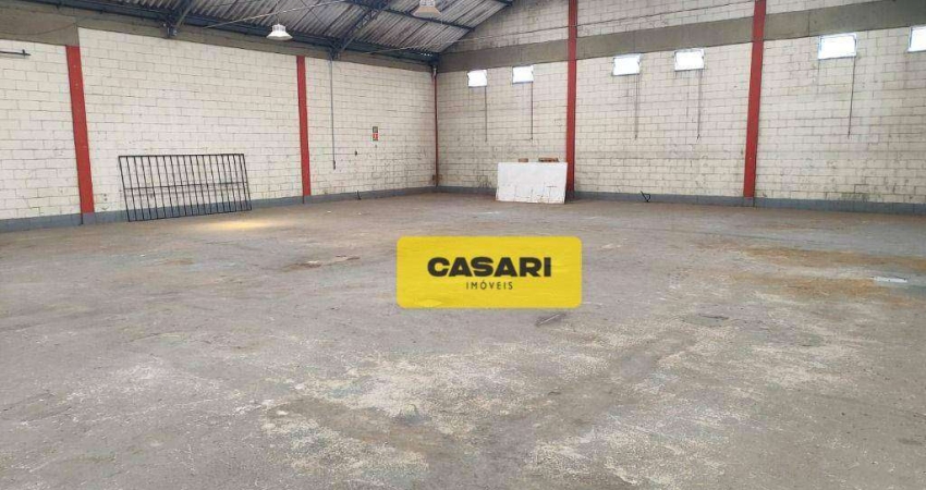 Barracão / Galpão / Depósito com 4 salas para alugar na Avenida Fábio Eduardo Ramos Esquivel, 1049, Centro, Diadema