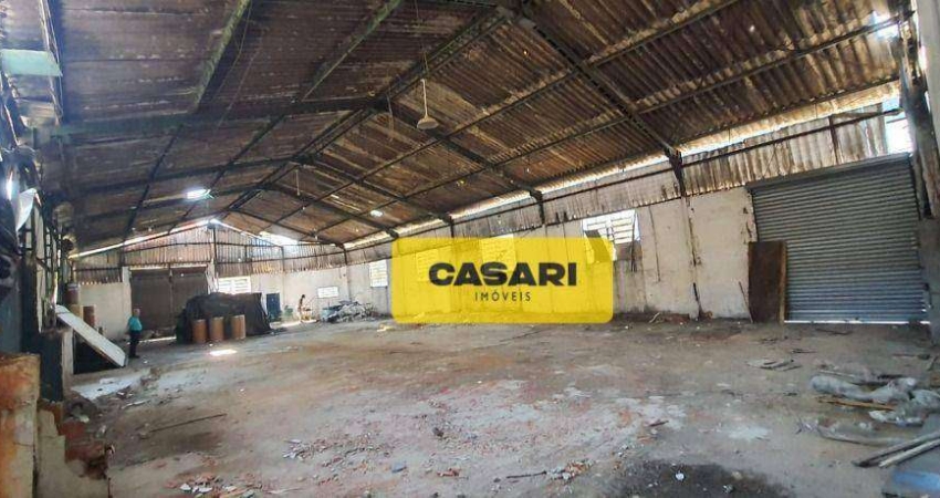 Galpão para alugar, 420 m² - Taboão - Diadema/SP