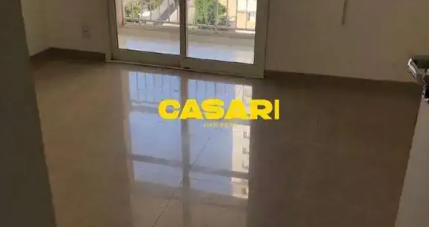 Apartamento com 2 dormitórios, lazer, próximo ao comércio.