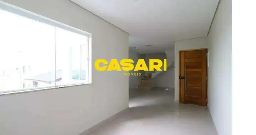 Cobertura com 115m², Suíte e Área Gourmet em Utinga – Conforto e Praticidade em Santo André!